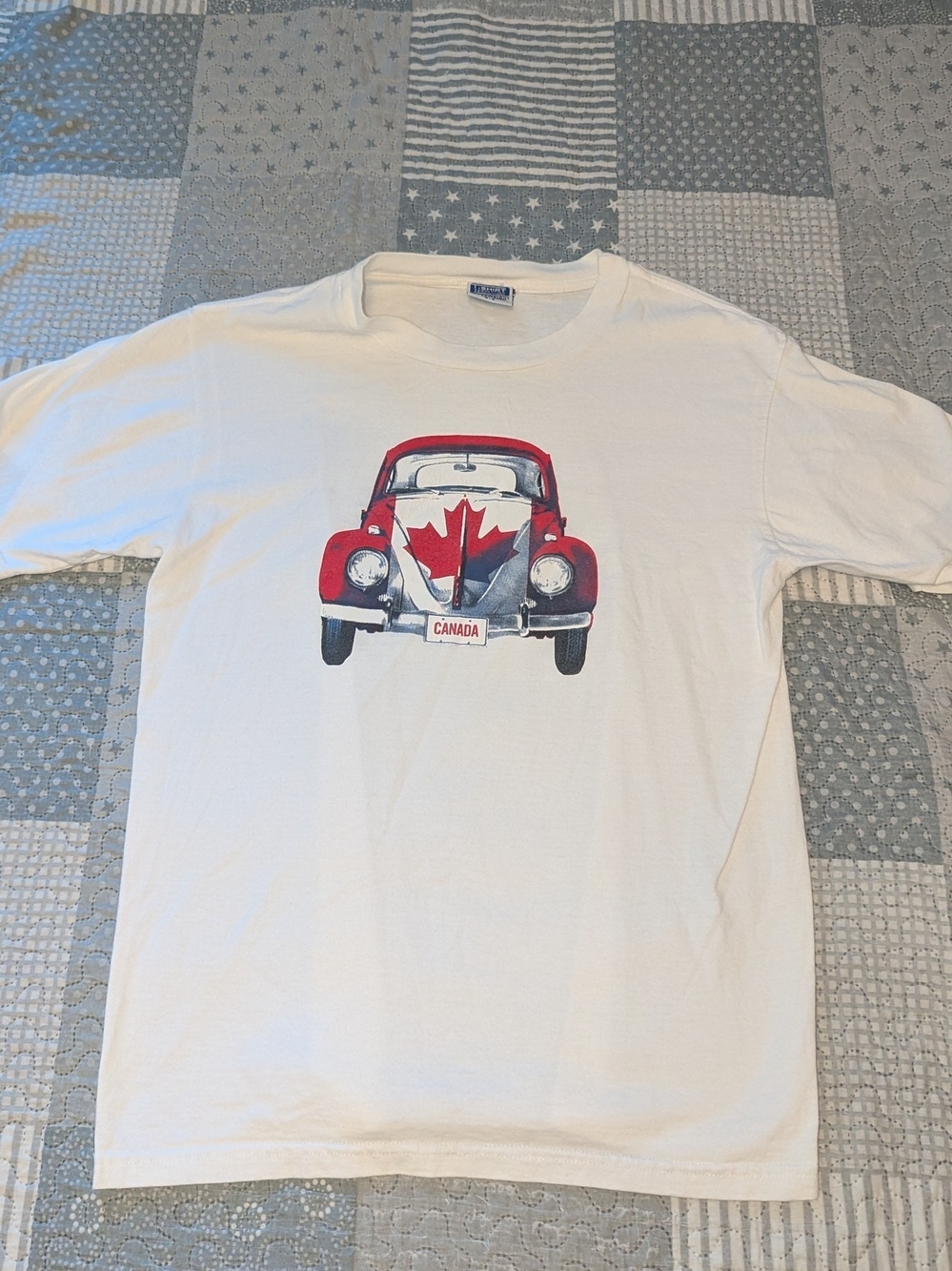 VTG 1990s T-Shirt Connection Canada VW Bug Beetle Heavyweight L